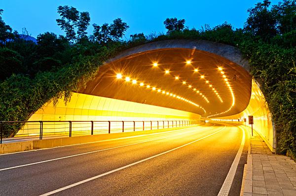 為什么隧道需要隧道緊急FM廣播處理器？